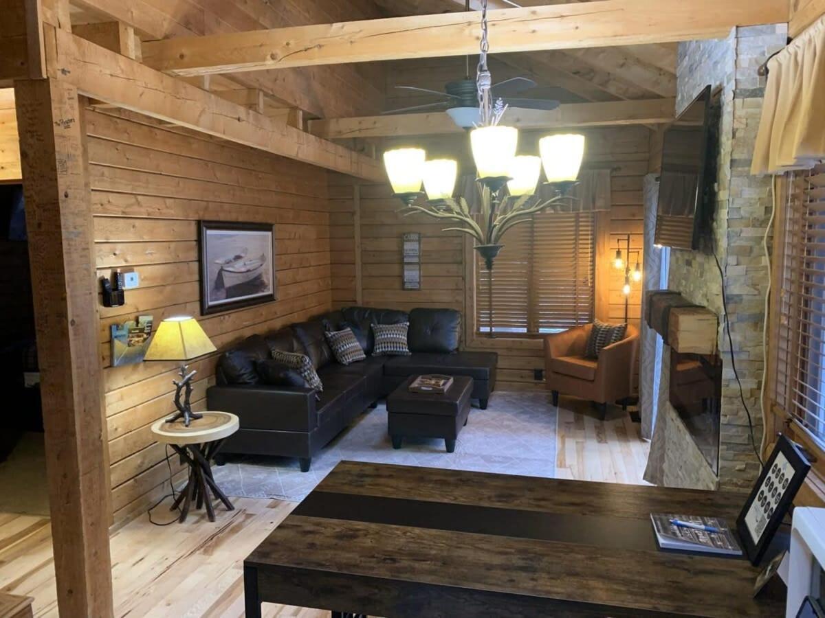 Crystal Mountain Cabin-Shuttle Pass Included! Thompsonville Екстер'єр фото