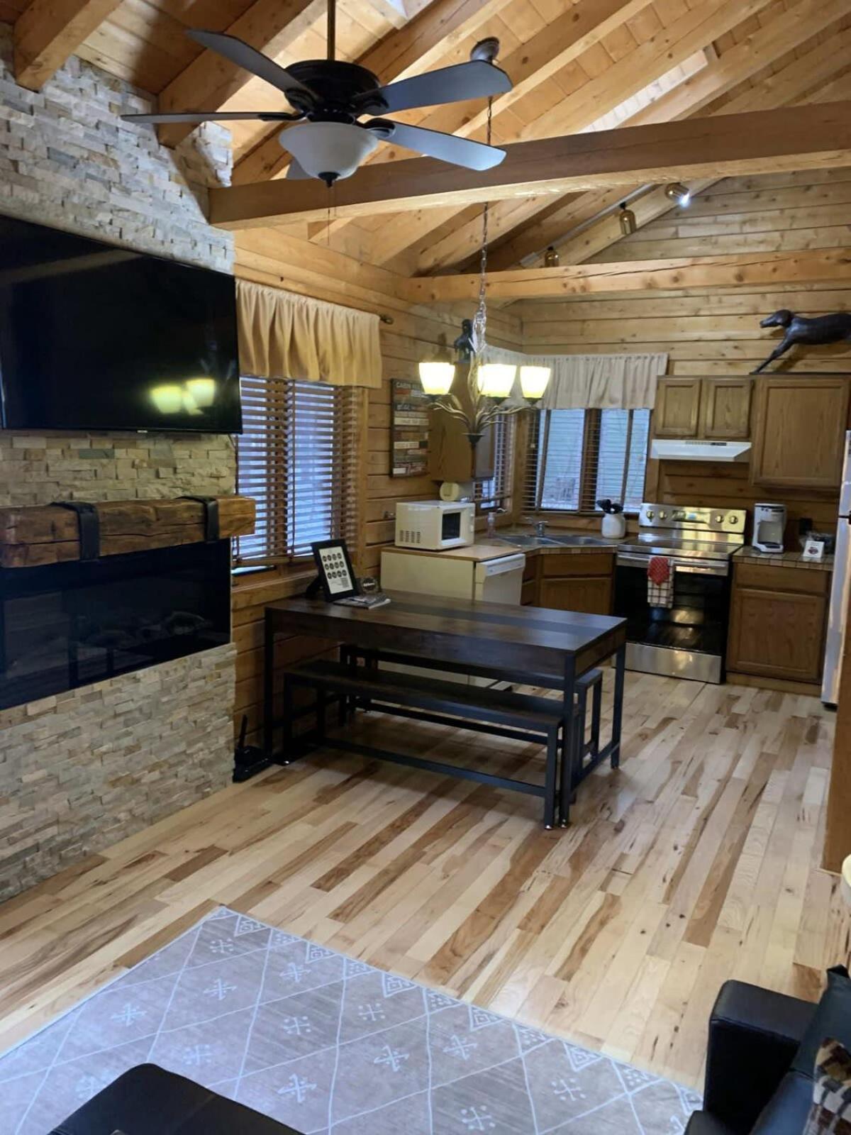 Crystal Mountain Cabin-Shuttle Pass Included! Thompsonville Екстер'єр фото