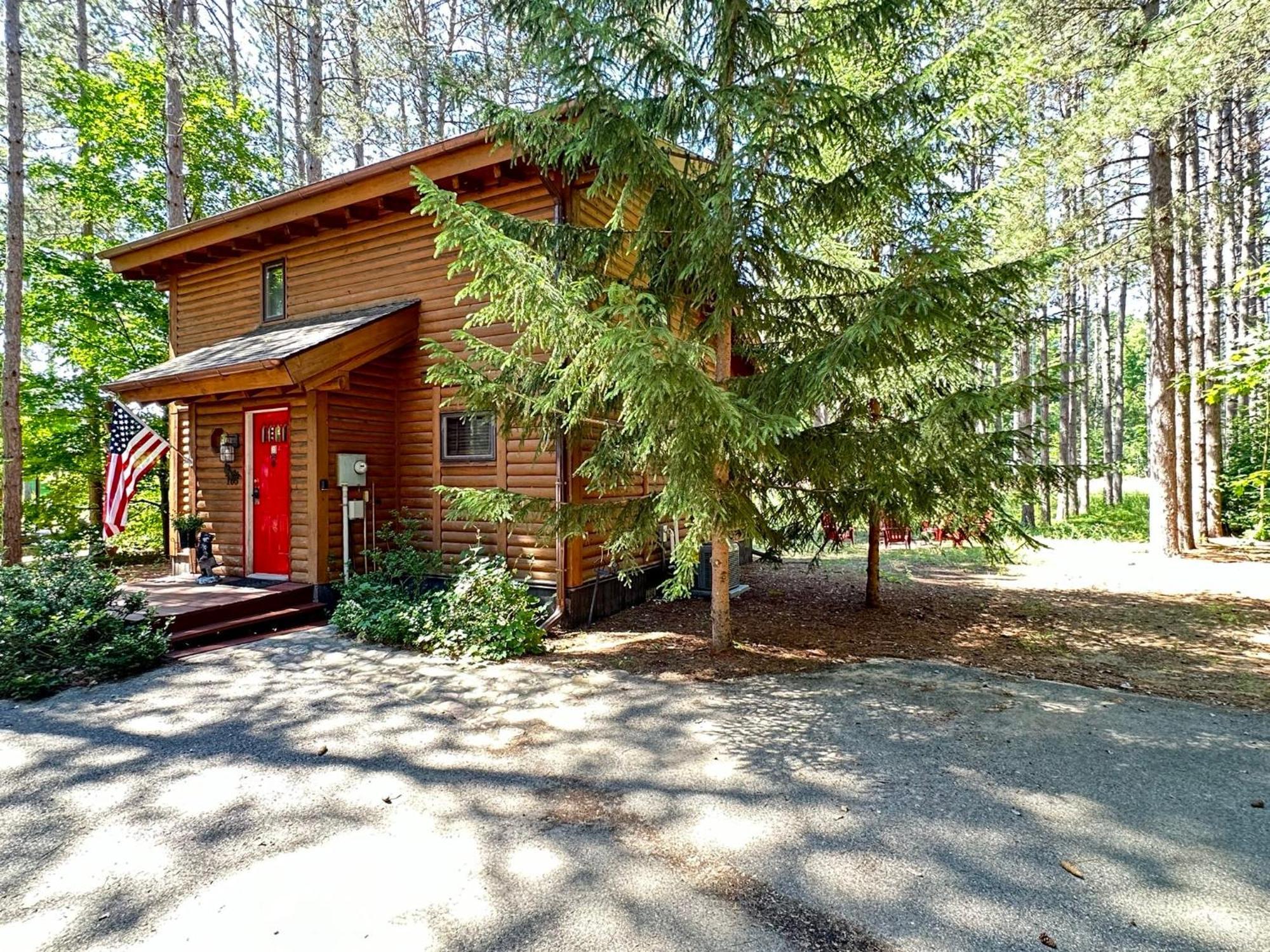 Crystal Mountain Cabin-Shuttle Pass Included! Thompsonville Екстер'єр фото